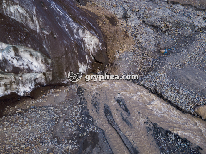 Torrent glaciaire et langue glaciaire (Islande) - gryphea.org